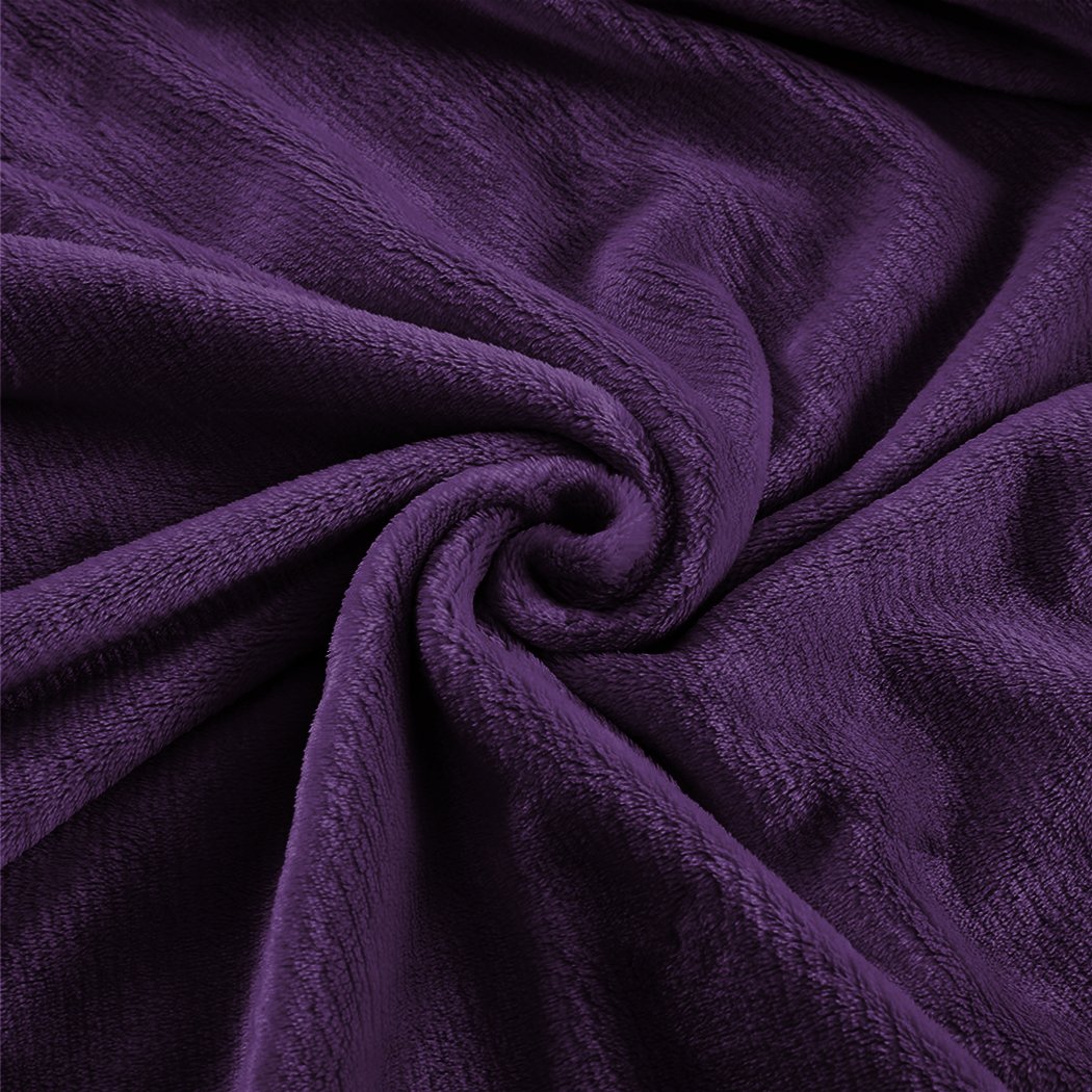 DreamZ 320GSM Ultra Soft Mink Blanket in aubergine color, showcasing its plush texture and generous size of 220x240cm.